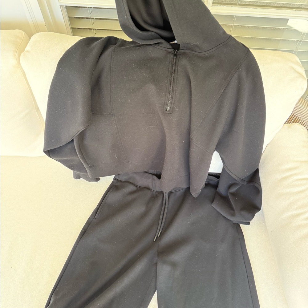 Vintage Havana Black Hoodie and Jogger Set
